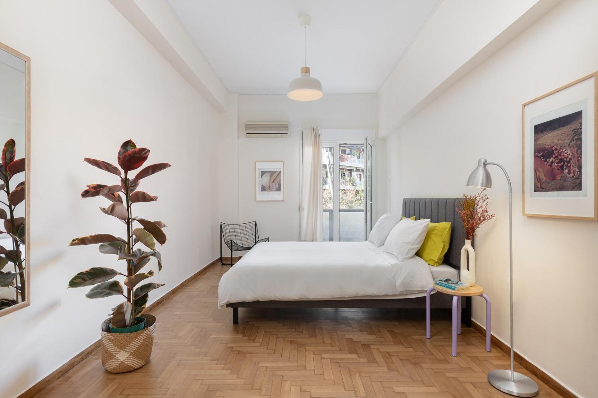Lovely Apartment In Exarcheia Athens Luaran gambar